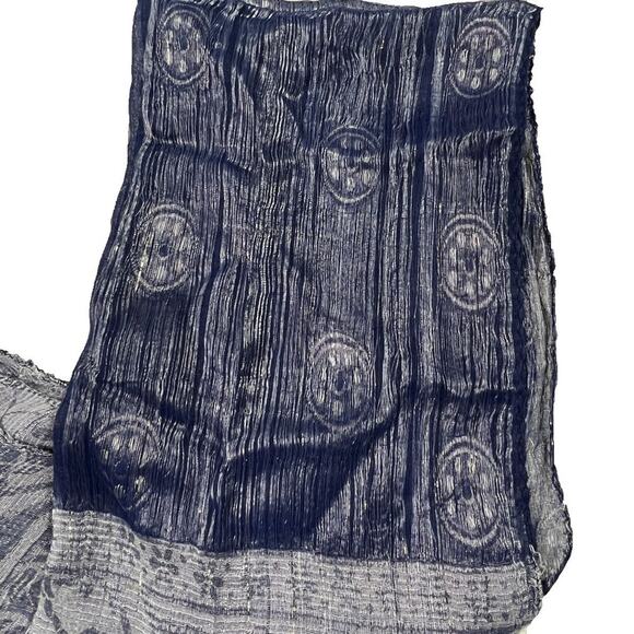 Silvery Navy and Light Blue Scarf with Silver Threading 57X19 - Picture 11 of 14